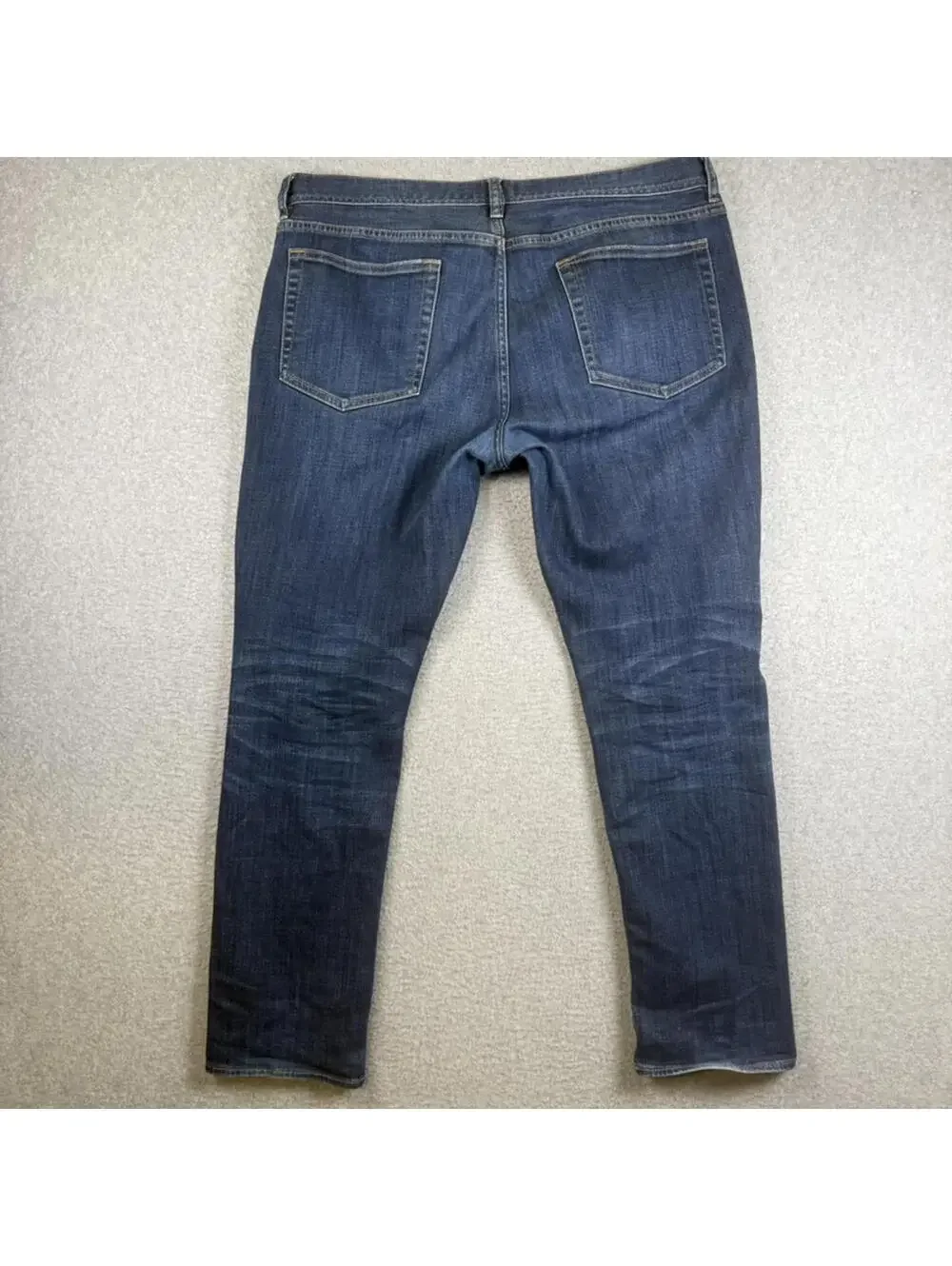 J.Crew Men's Size 35x32 The Sutton Medium Wash Blue Jeans
